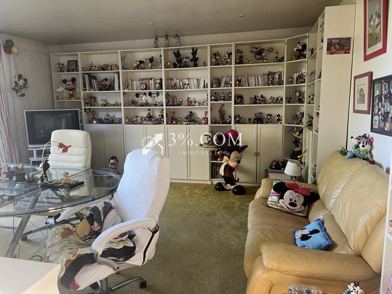 Propriété - 281 m² - 7 pièces