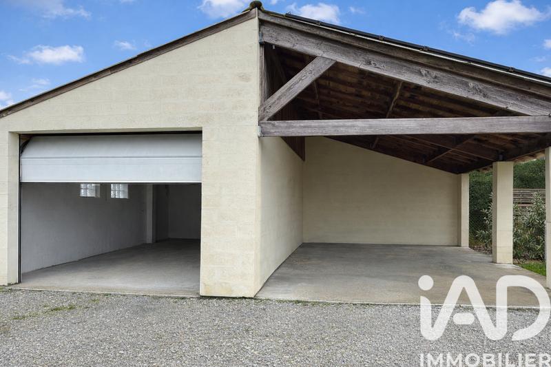 Maison - 199 m² - 9 pièces