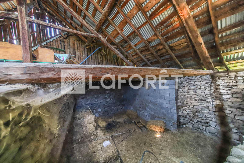 Maison - 170 m² - 2 pièces