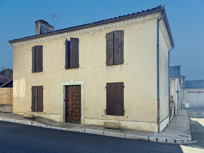 Maison de village - 76 m² - 3 pièces