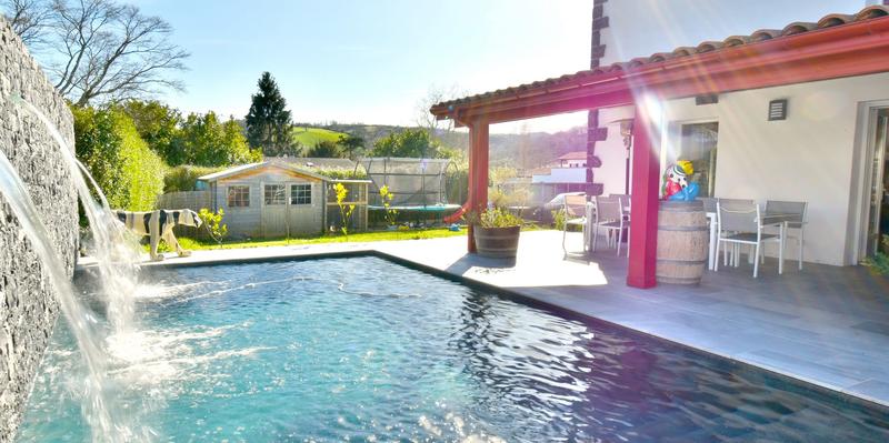 Maison contemporaine - 135 m² - 6 pièces