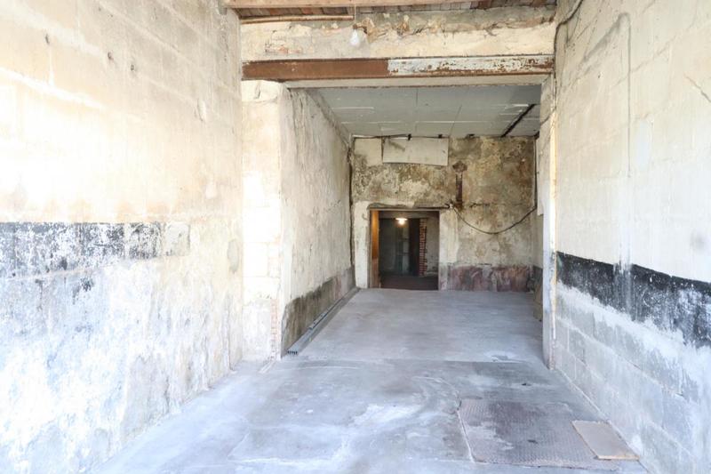 Maison - 247 m² - 11 pièces