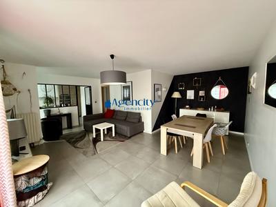 Maison ancienne - 165 m² - 8 pièces