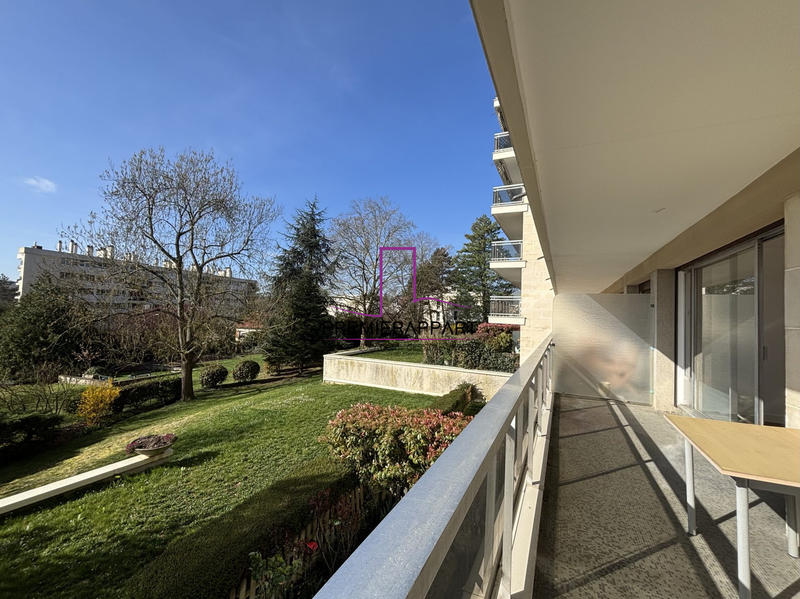 Appartement - 84 m² - 3 pièces