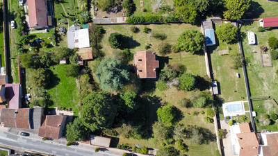 Propriété - 170 m² - 6 pièces