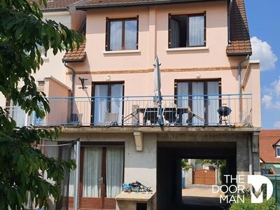 Maison - 145 m² - 7 pièces