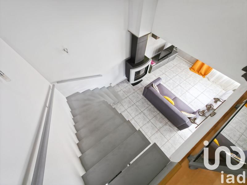 Maison - 206 m² - 8 pièces