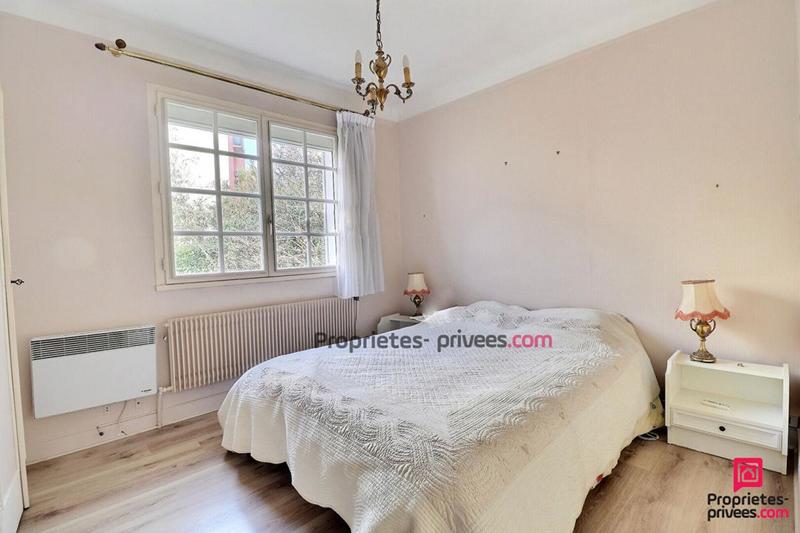 Maison - 150 m² - 8 pièces