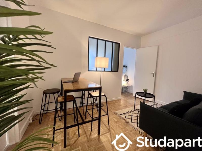 Chambre - 16 m² - 1 pièce