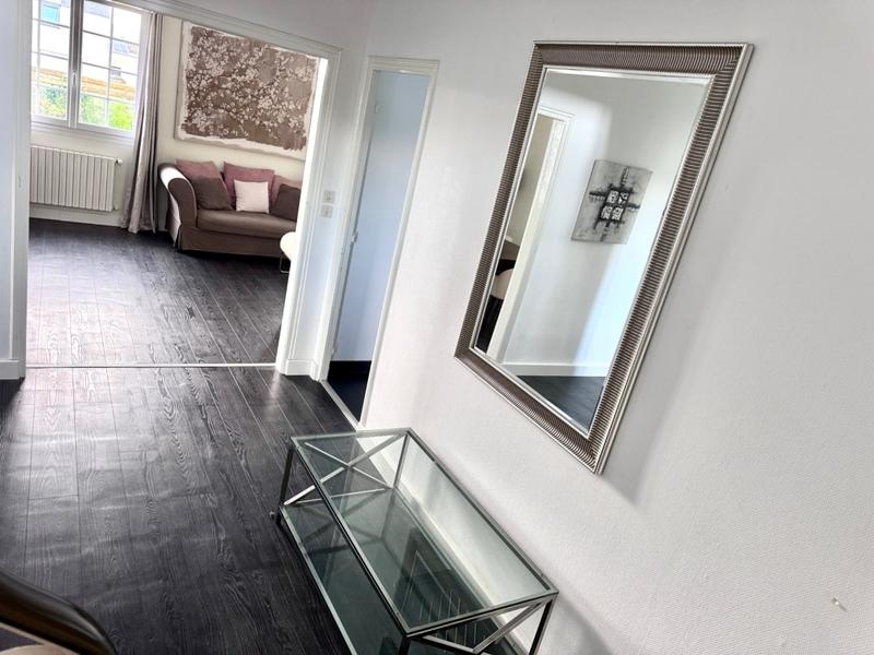 Maison - 158 m² - 6 pièces