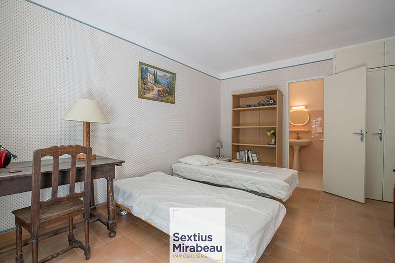 Maison - 160 m² - 4 pièces