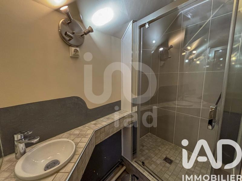 Maison de ville - 239 m² - 9 pièces