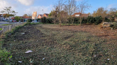 Terrain constructible - 700 m²