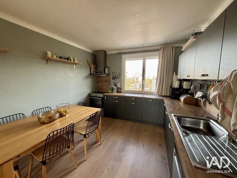 Local commercial - 200 m²