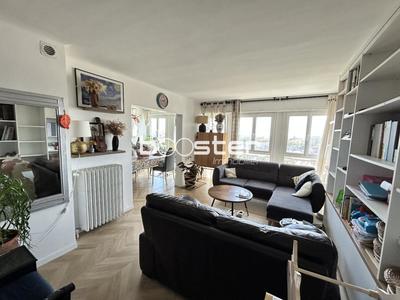 Appartement ancien - 92 m² - 4 pièces