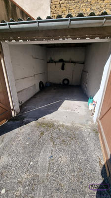 Parking / Garage - 15 m²