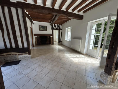 Maison - 310 m² - 11 pièces