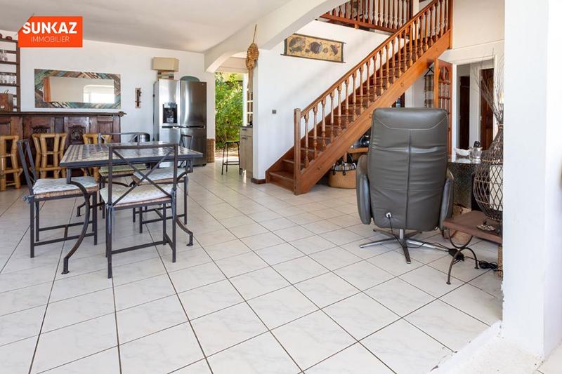 Villa - 176 m² - 6 pièces