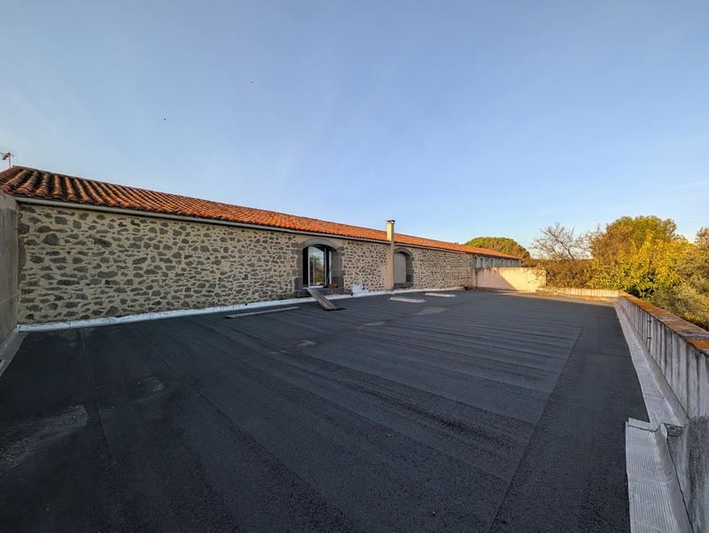 Maison - 200 m² - 6 pièces