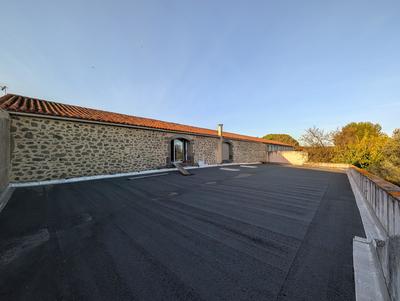 Maison - 200 m² - 6 pièces