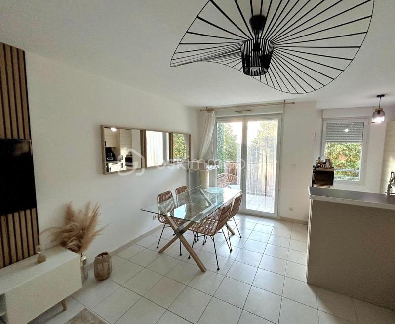 Appartement - 61 m² - 3 pièces