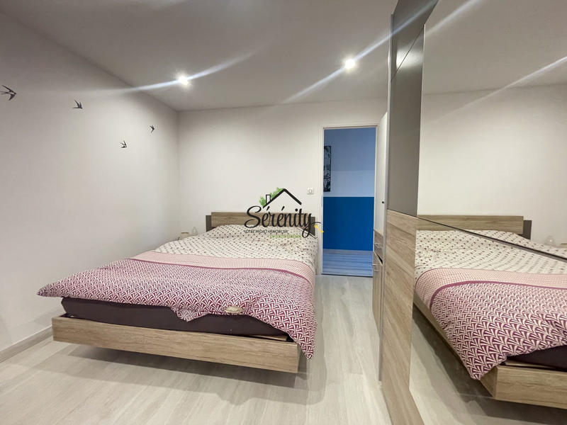 Maison - 90 m² - 5 pièces