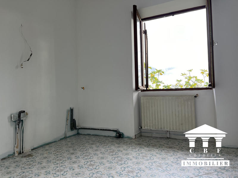 Maison ancienne - 170 m² - 7 pièces