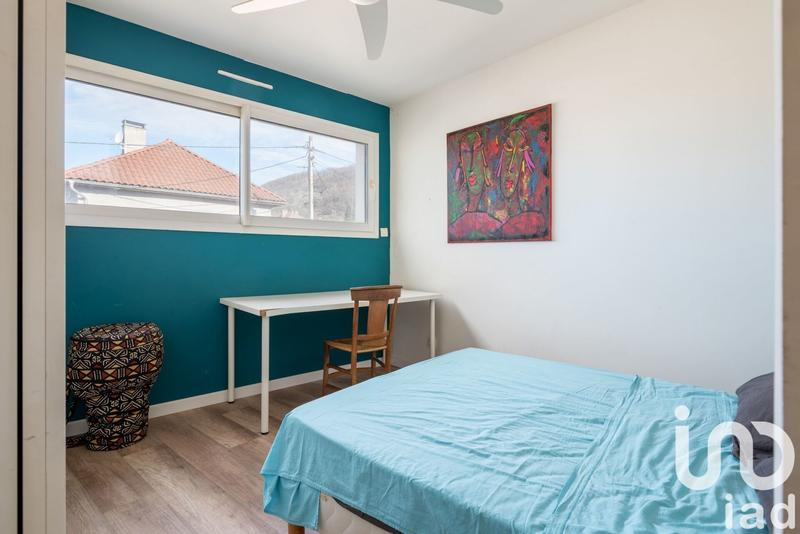 Maison - 104 m² - 4 pièces