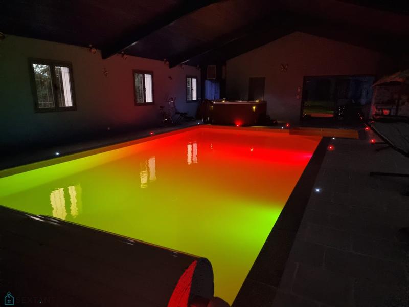 Maison d'architecte - 480 m² - 8 pièces