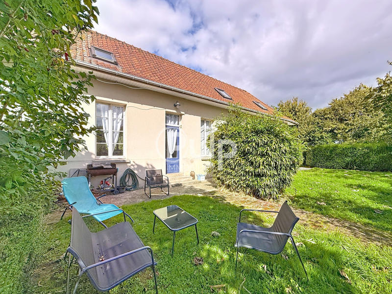 Immeuble - 245 m² - 12 pièces