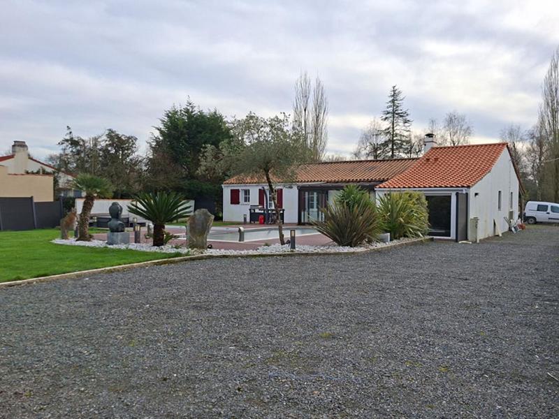 Maison - 111 m² - 6 pièces