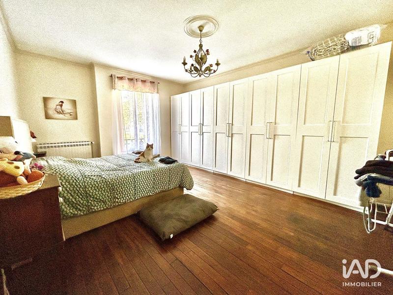 Maison - 188 m² - 6 pièces