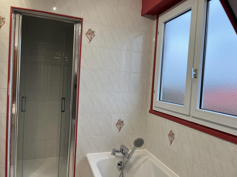 Maison - 121 m² - 6 pièces