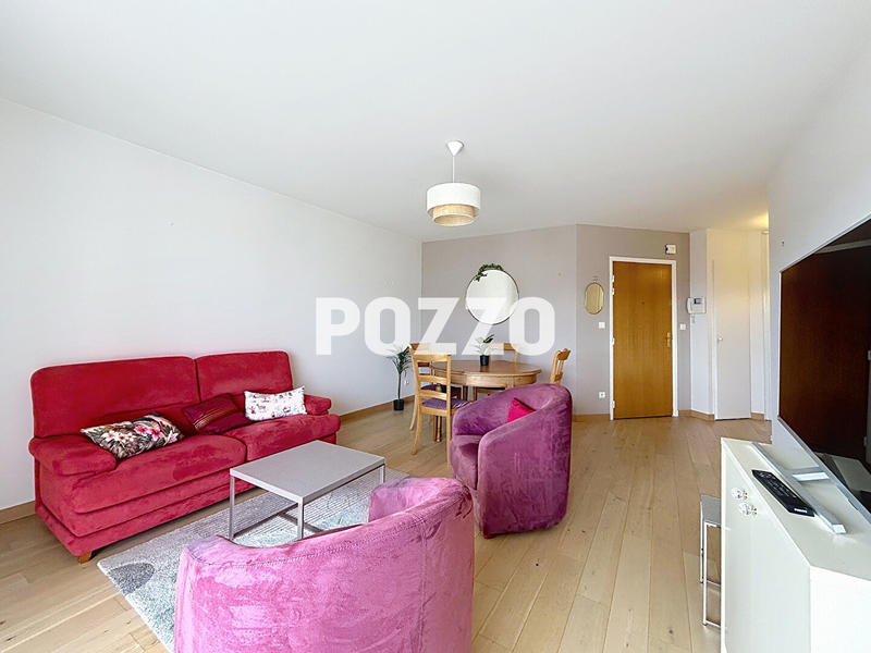 Appartement - 70 m² - 3 pièces