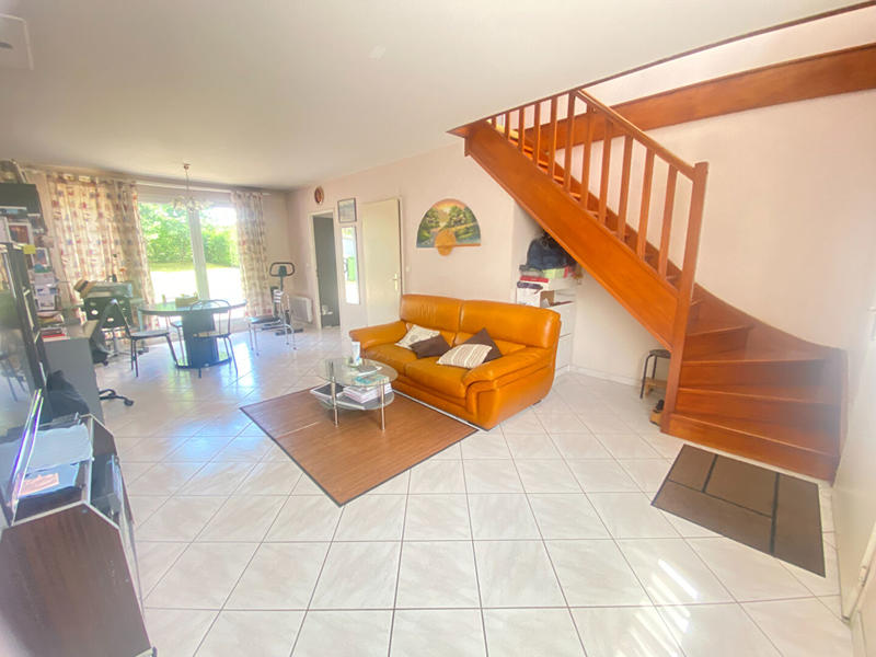 Maison - 75 m² - 5 pièces