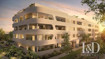 Appartement - 90 m² - 4 pièces