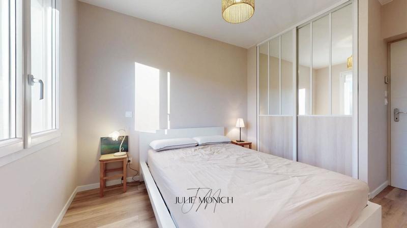 Maison - 80 m² - 6 pièces