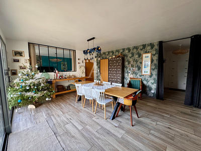 Maison - 136 m² - 5 pièces