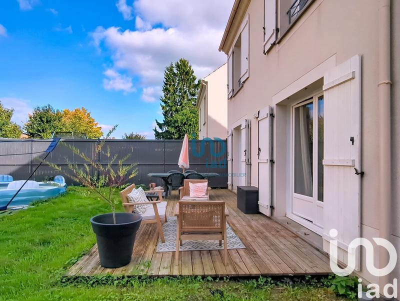 Maison - 99 m² - 5 pièces