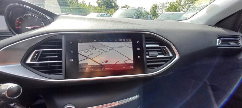 Peugeot 308 Sw Bluehdi 130 Ch Active Business