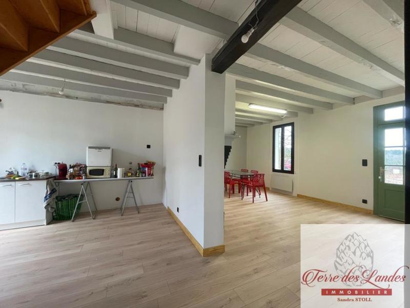 Maison - 80 m² - 3 pièces