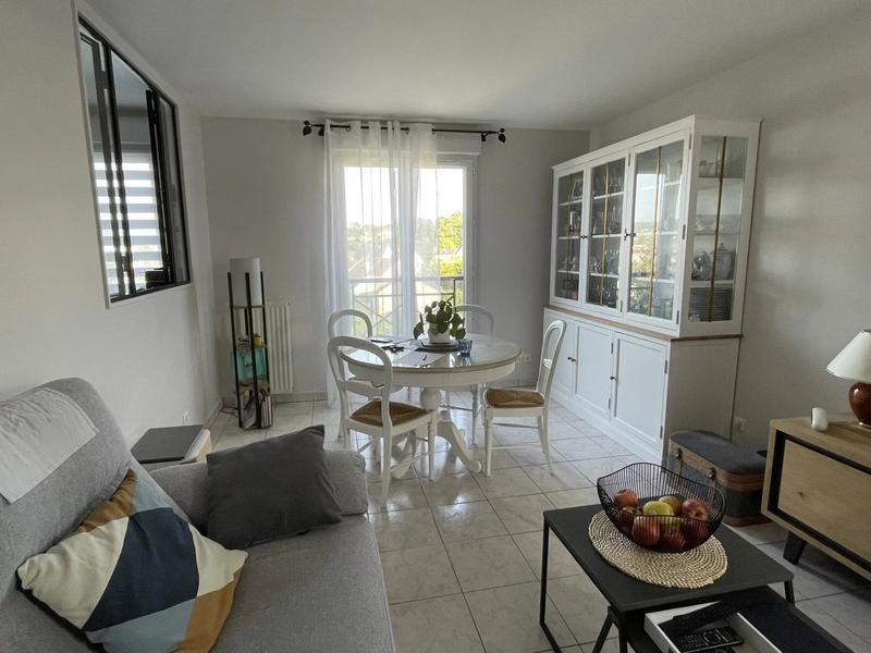 Appartement - 80 m² - 4 pièces