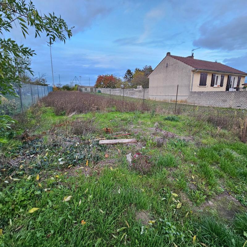 Terrain - 770 m²
