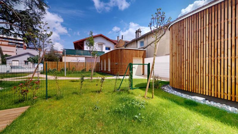 Appartement - 127 m² - 7 pièces