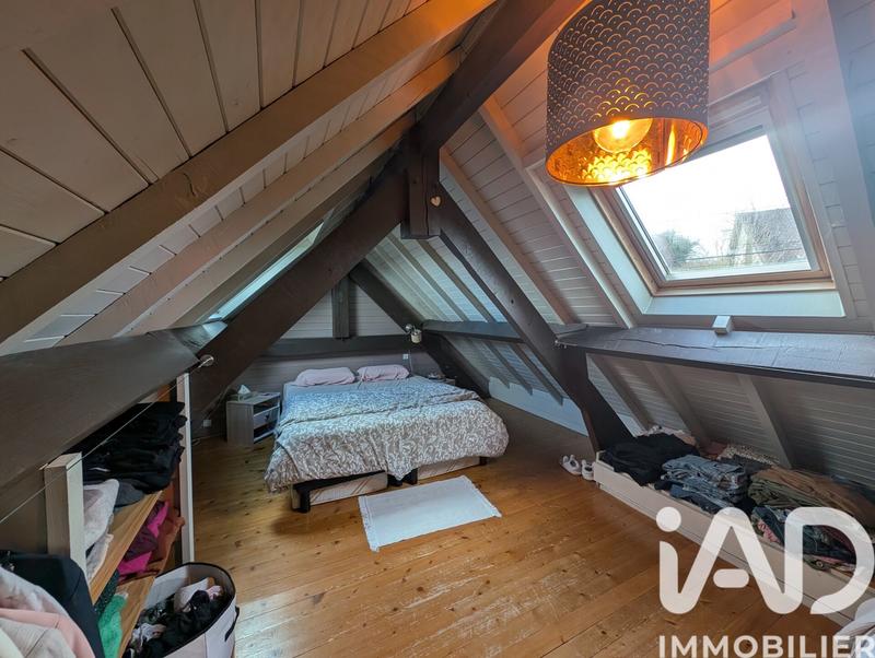 Maison - 95 m² - 4 pièces