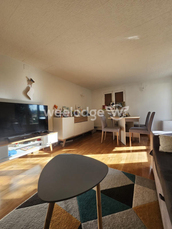 Maison - 166 m² - 7 pièces