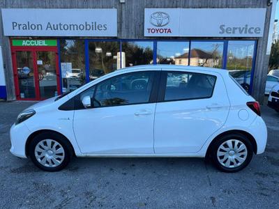 Toyota Yaris III Hybride 100h - Bv E-Cvt Dynamic