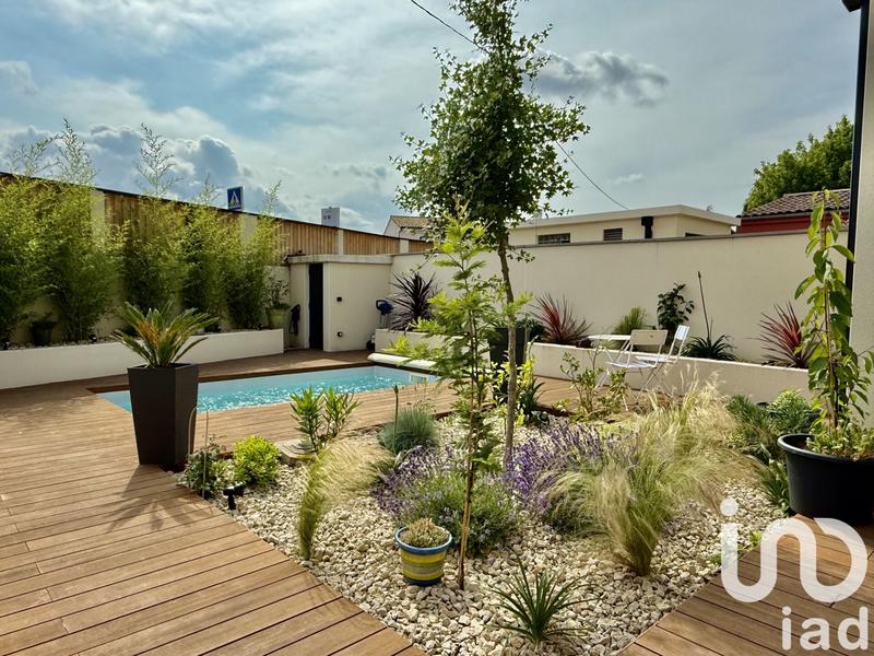 Maison - 128 m² - 5 pièces