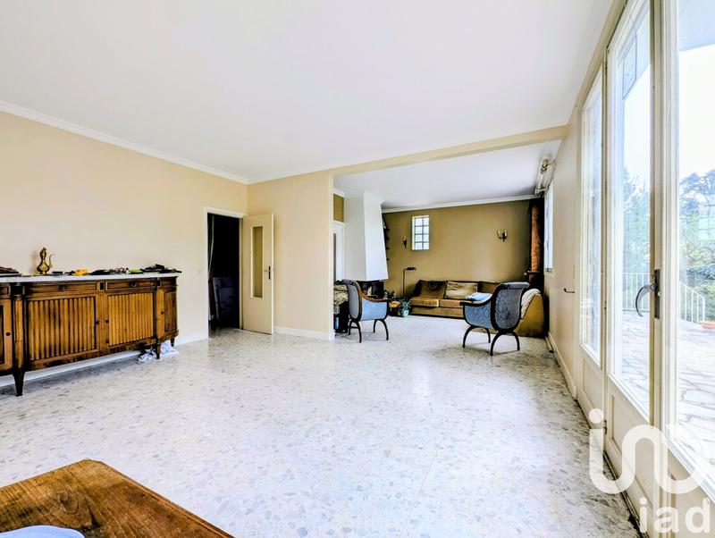 Maison de maîtres - 200 m² - 8 pièces