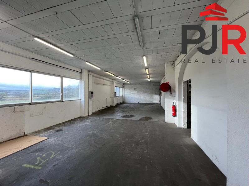 Local d'activités - 4 000 m²